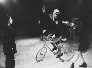 1973 - AFTER BRECHT (Christine Ruckdeschel, Erwin V&ouml;lger, Kurt Bildstein, Wolfgang Hoppe) Gastspiel Forum Theater Berlin &copy;FTM