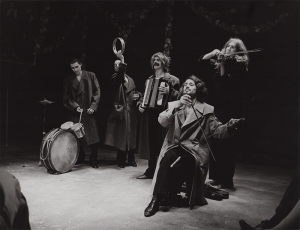 1977 - FIRMLING, nach Karl Valentin(Benno Ifland, Colin Gilder, Carl Kittel, Kurt Bildstein, Werner Eckl)&copy;Oda Sternberg